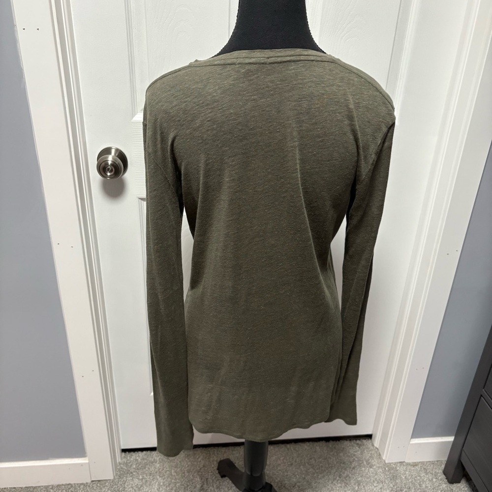 Rails Button Up Top - Picture 4 of 7